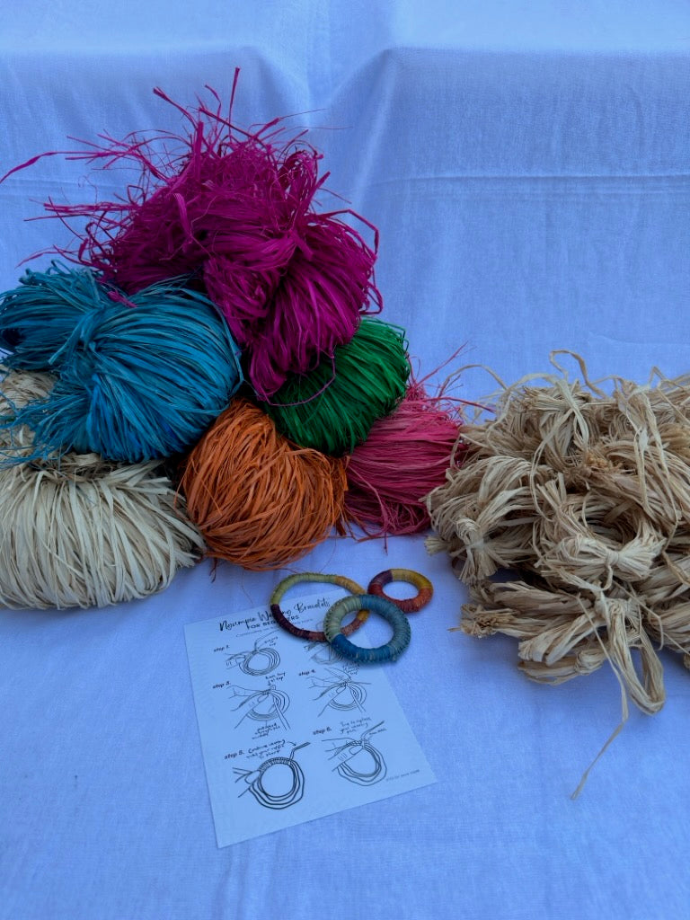 School Bracelet Weaving Kit (pack of 50)